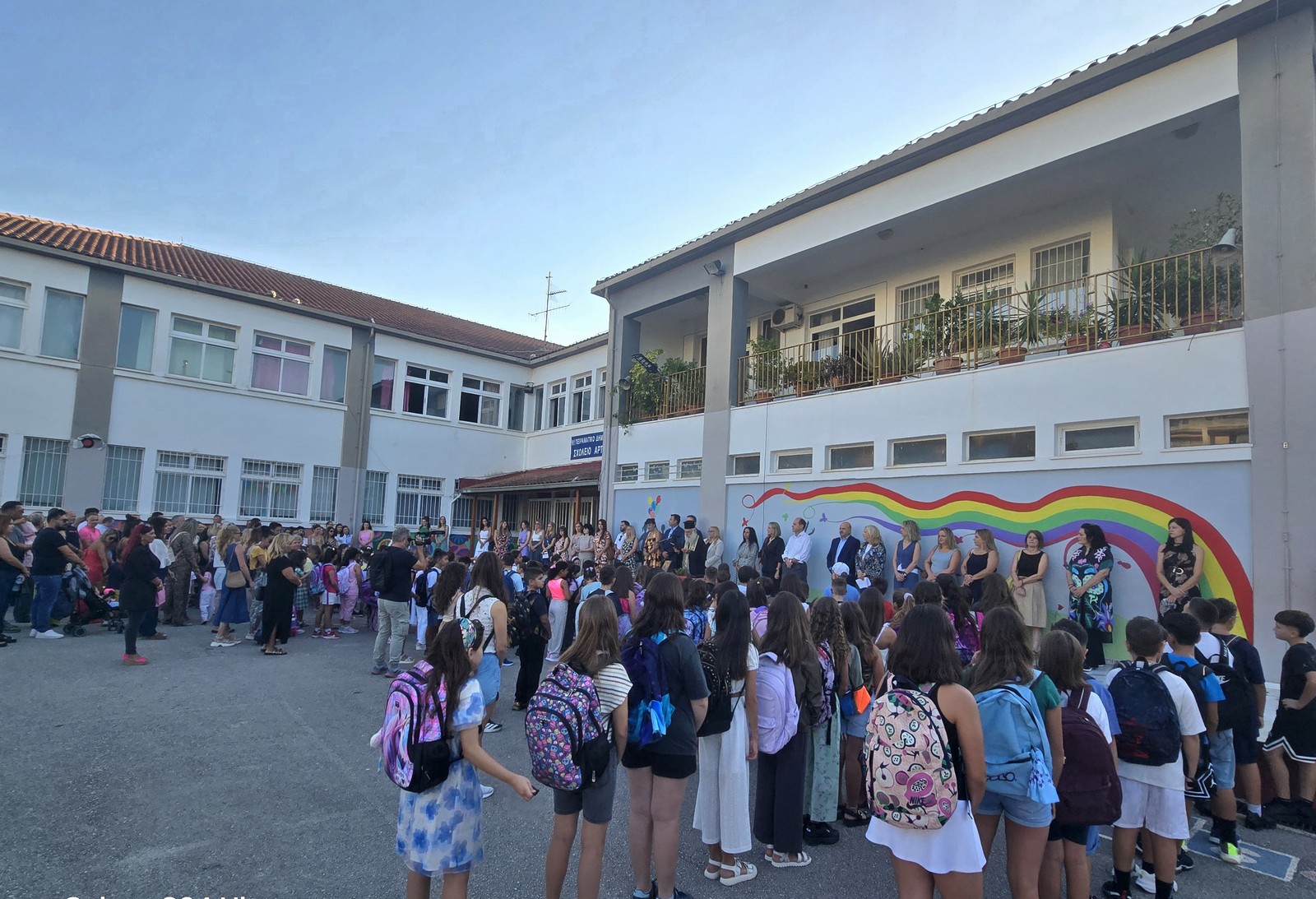 Με αγιασμούς ξεκίνησε η νέα σχολική χρονιά στα σχολεία του Δήμου Αρταίων
