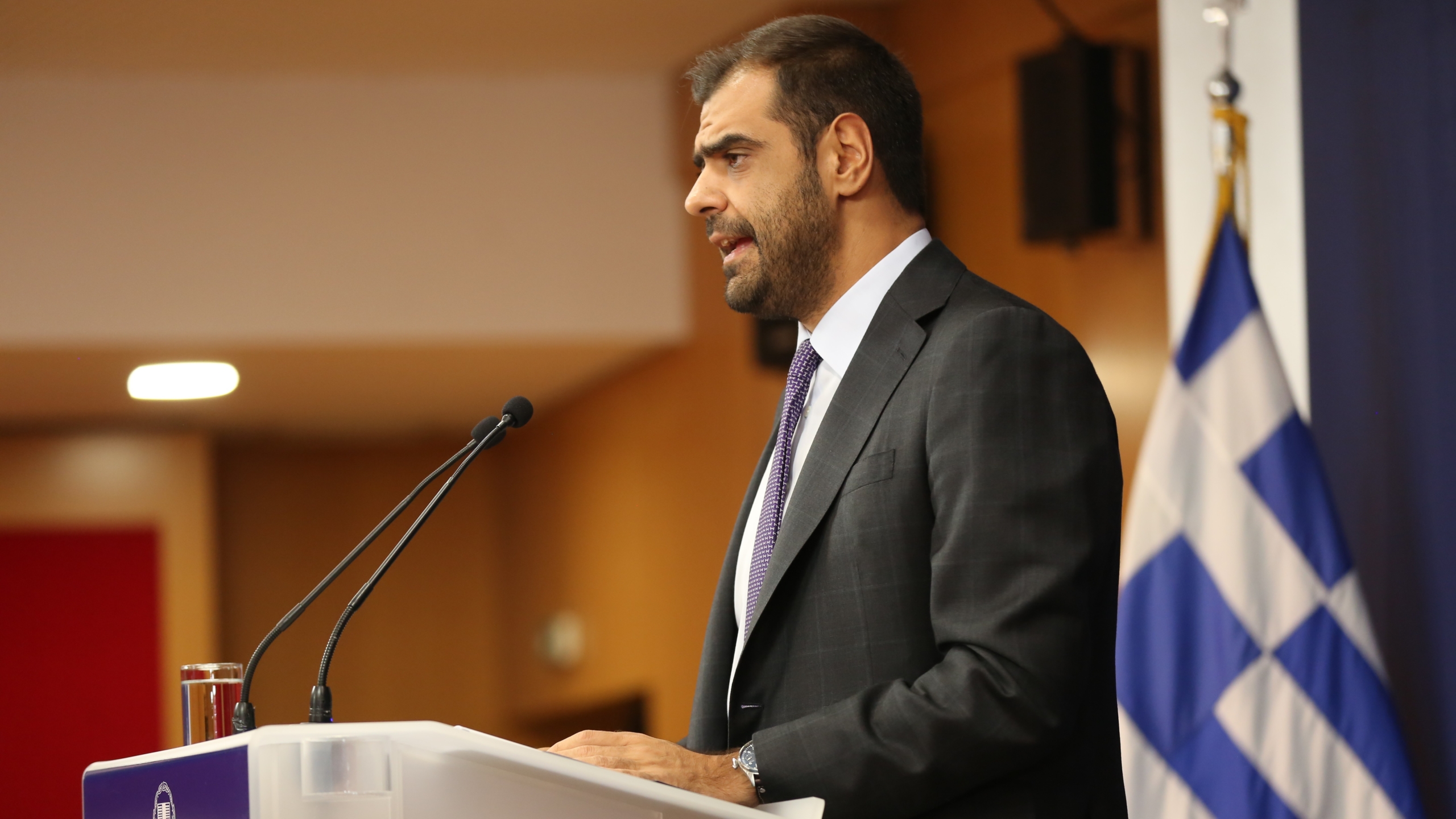 Κυβέρνηση: Σχέδιο για μείωση 30% στο κόστος ηλεκτρικής ενέργειας σε τρία χρόνια
