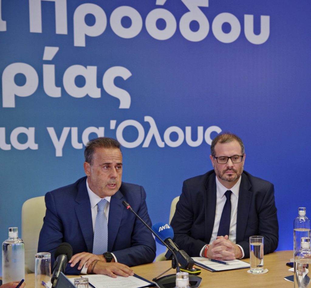 Νέο πλαίσιο για την αυτοκατανάλωση: «Φωτοβολταϊκά στο μπαλκόνι» και αυτόνομες μπαταρίες