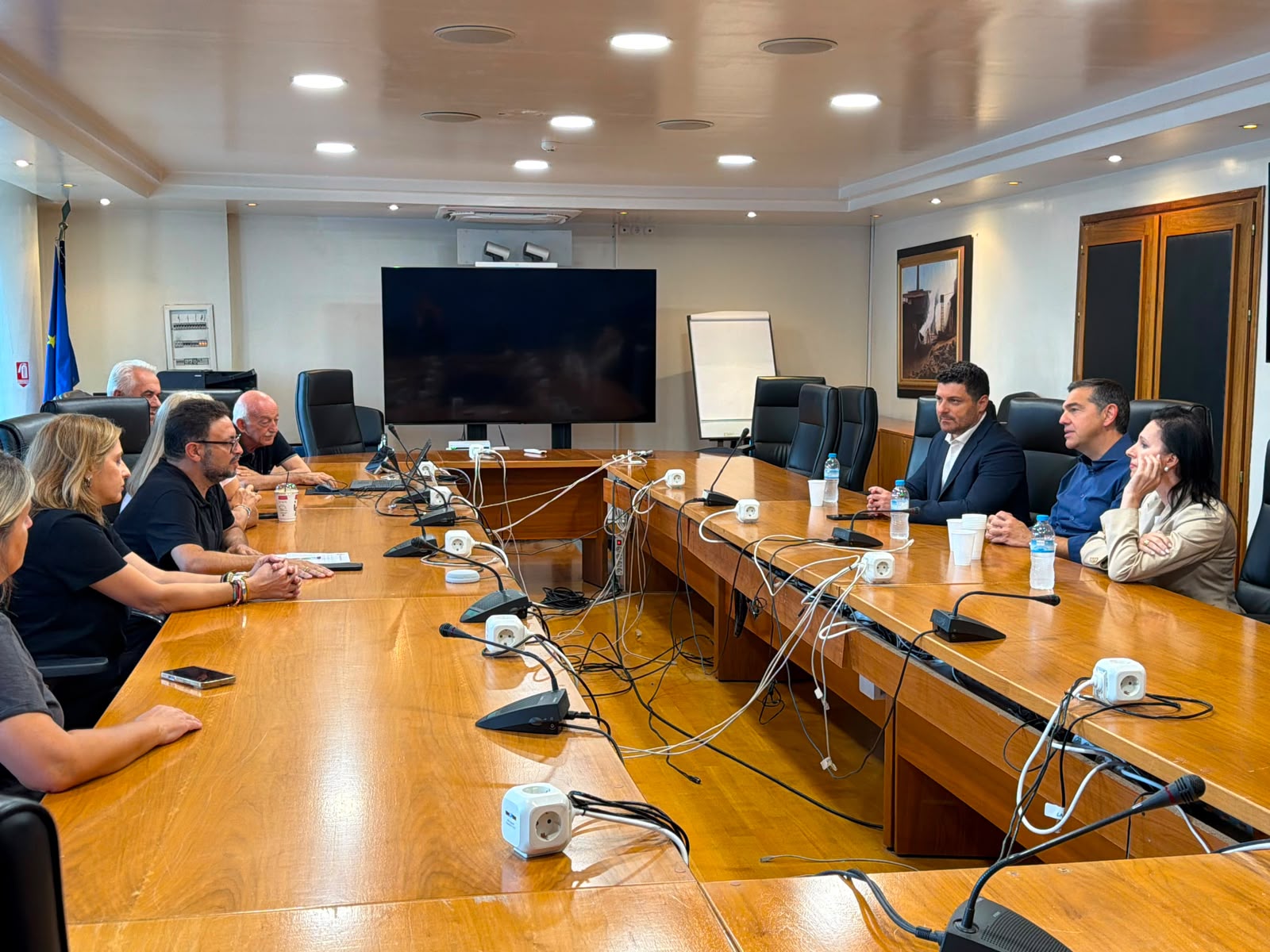 Τσίπρας από τη ΔΥΠΑ: Να μην προχωρήσει η περικοπή του επιδόματος ανεργίας