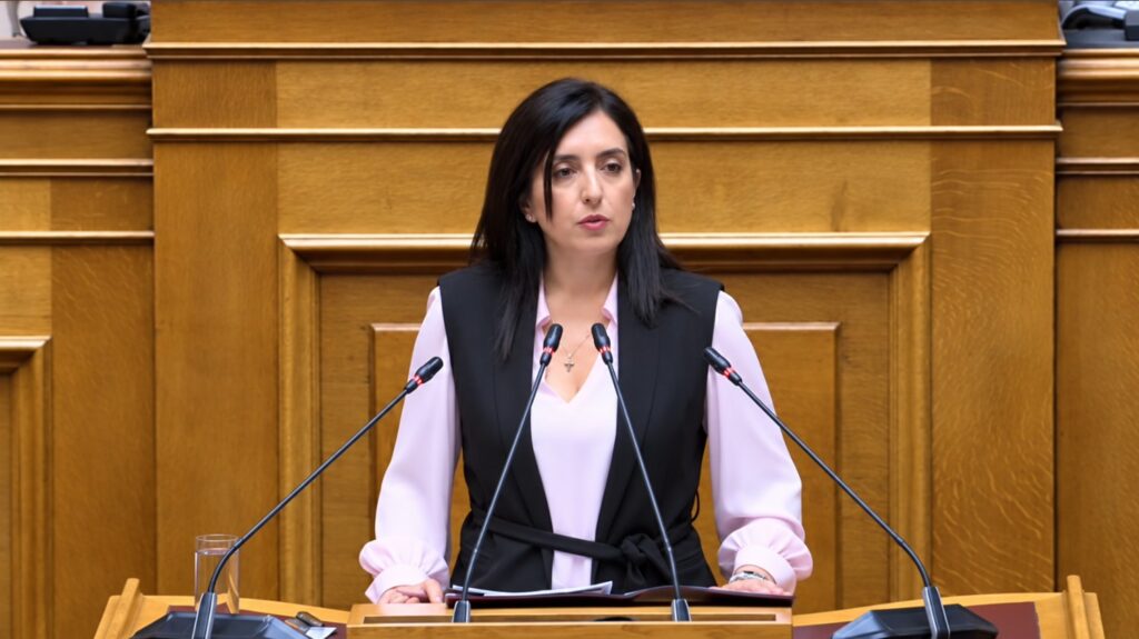 Κουρουπάκη: «Το νομοσχέδιο για τη Δημόσια Διοίκηση διευρύνει τις εξουσίες της διοίκησης»