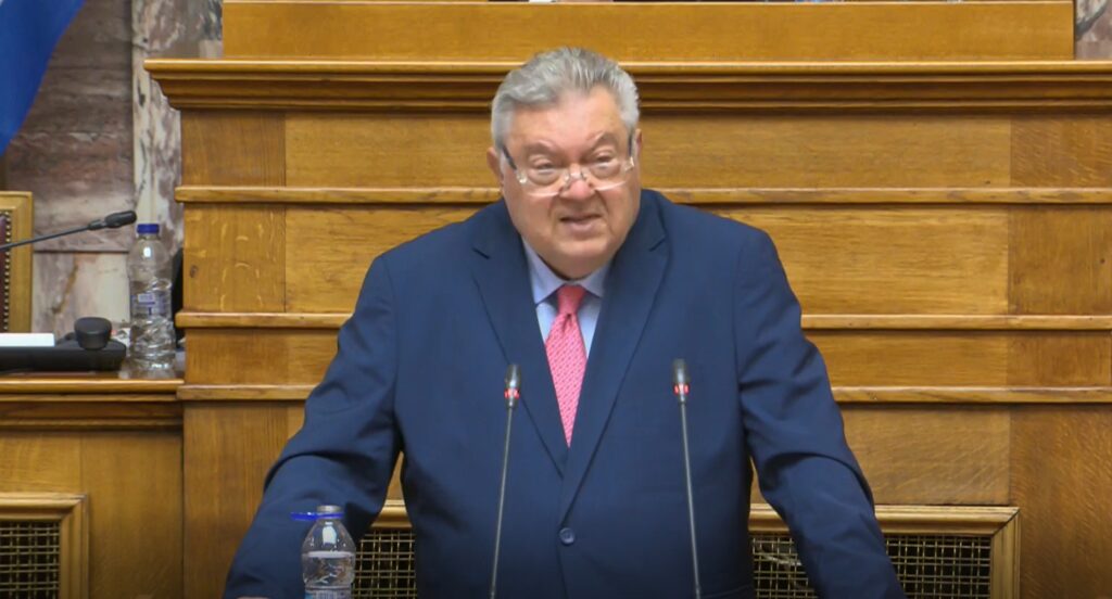 ΝΙΚΗ: Ερωτήματα για το κόστος και τον κοινοβουλευτικό έλεγχο δύο αμυντικών συμφωνιών