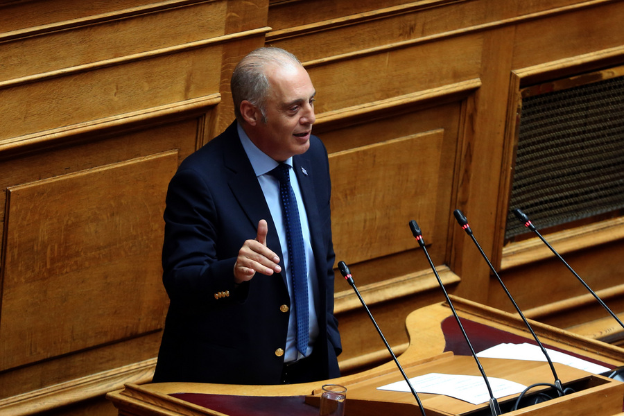 Βελόπουλος κατά Μητσοτάκη για τους ισχυρισμούς περί κράτους δικαίου