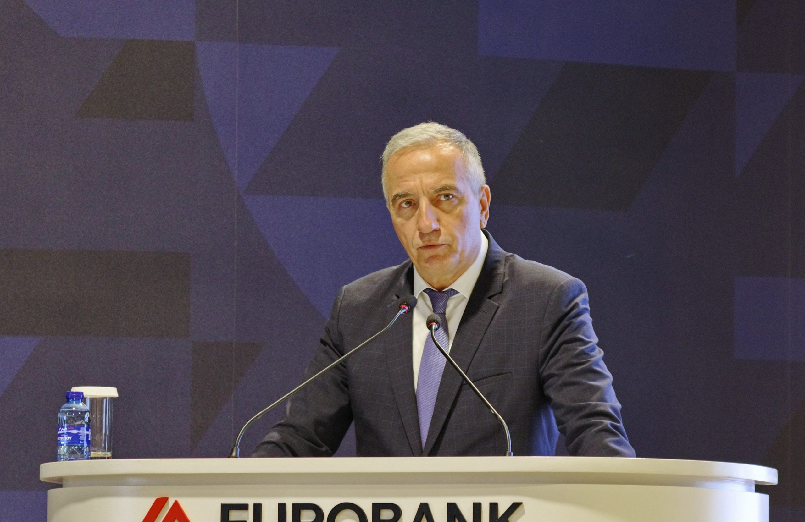 Καλαφάτης: Στόχος οι εξαγωγές να φτάσουν το 60% του ΑΕΠ