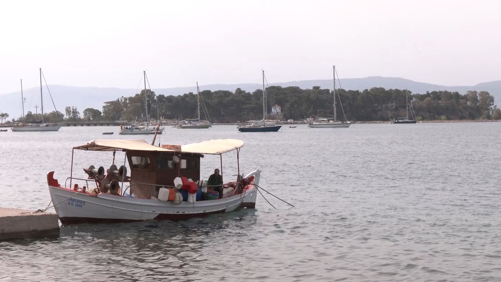 Απεργούν οι αλιείς, με ανησυχία για την επάρκεια ψαριών στην αγορά
