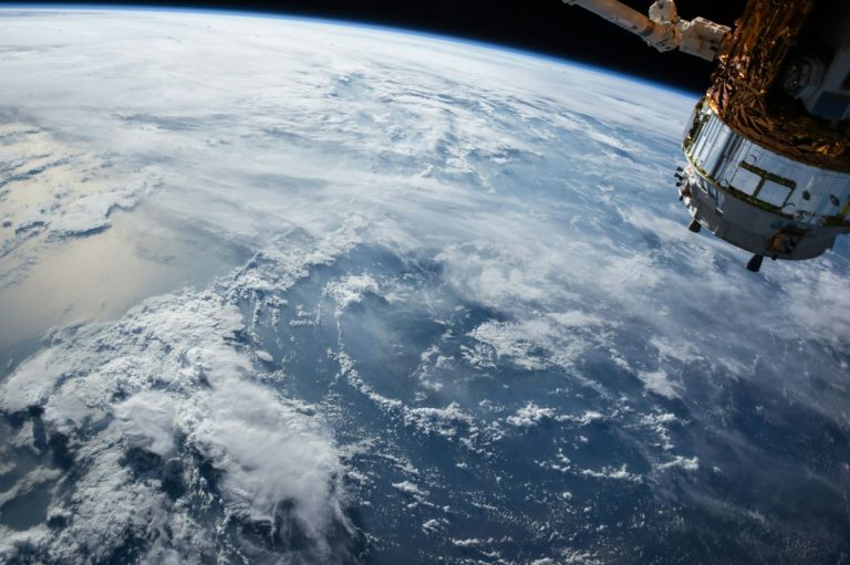 Γη από το διάστημα – φωτογραφία NASA, θεματική απεικόνιση διαστημικής τεχνολογίας