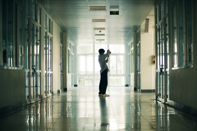 Σχολικός διάδρομος – ενδεικτική φωτογραφία, όχι από την κινητοποίηση Ιωαννίνων